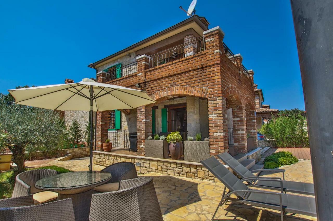 Villa Istriana Jakob With Pool Tar-Vabriga Kültér fotó