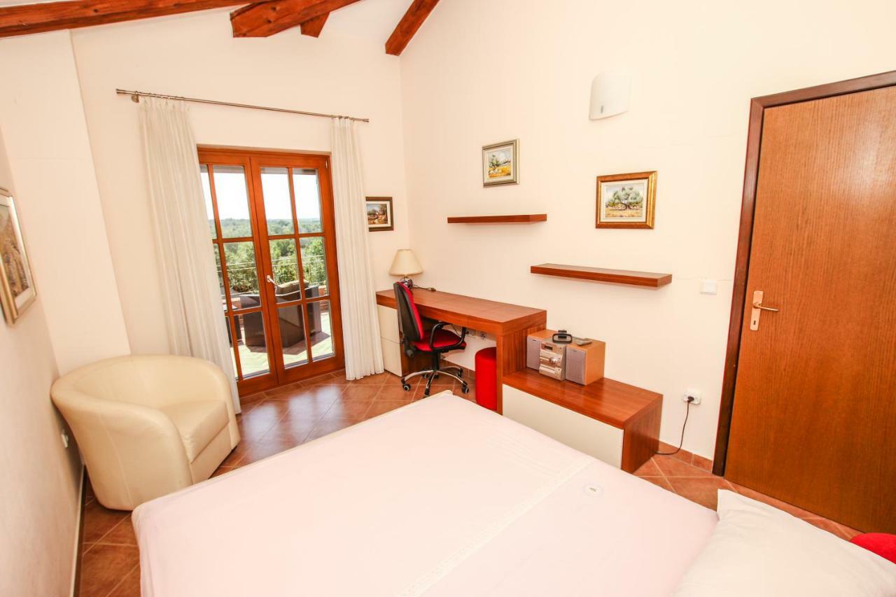 Villa Istriana Jakob With Pool Tar-Vabriga Kültér fotó