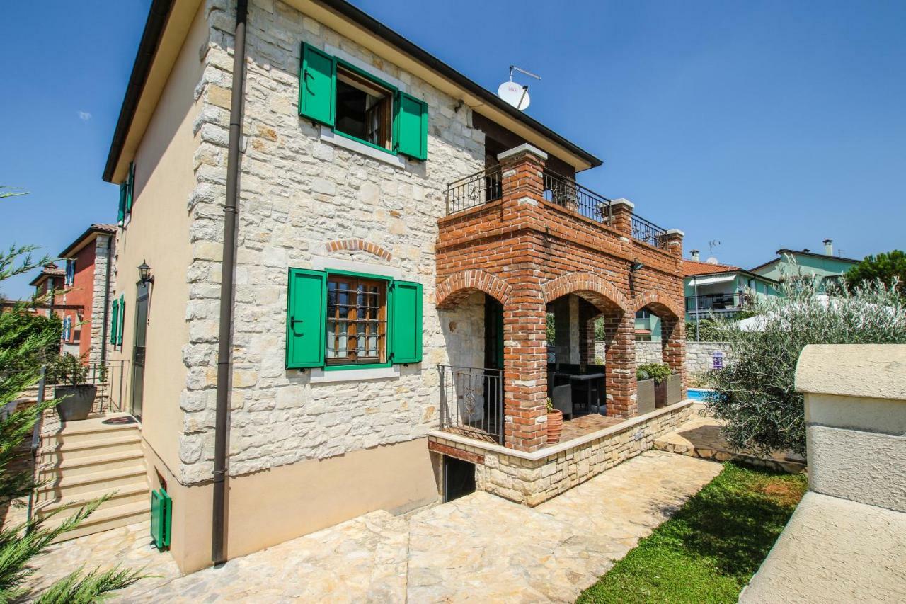 Villa Istriana Jakob With Pool Tar-Vabriga Kültér fotó